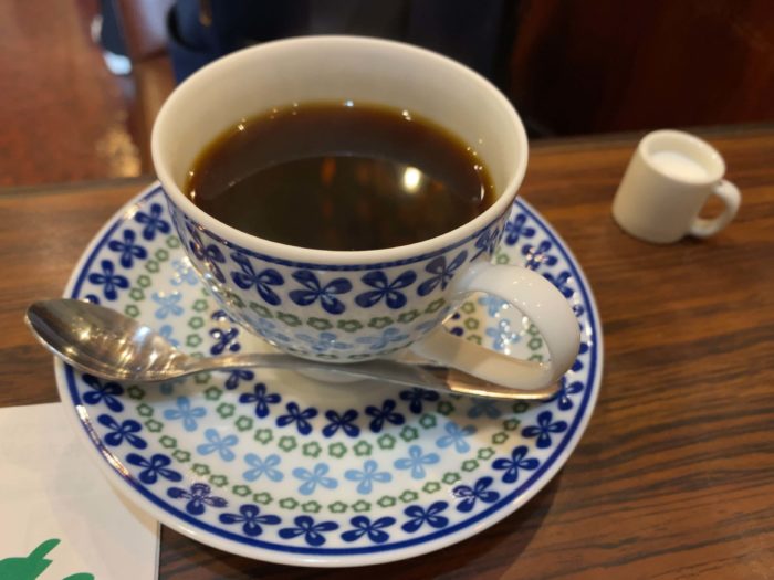 大和市中央林間「喫茶ウトロ」ホットコーヒー