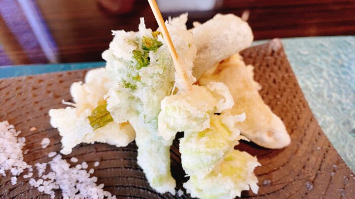 大和市中央林間「日本料理雅」そら豆・ふきのとうの天ぷら