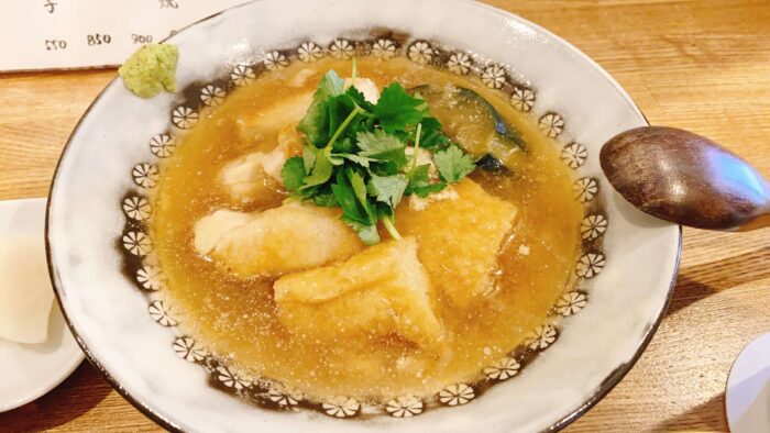 大和市中央林間「一汁旬菜はち」大山鶏と栃尾揚げ治部煮アイキャッチ
