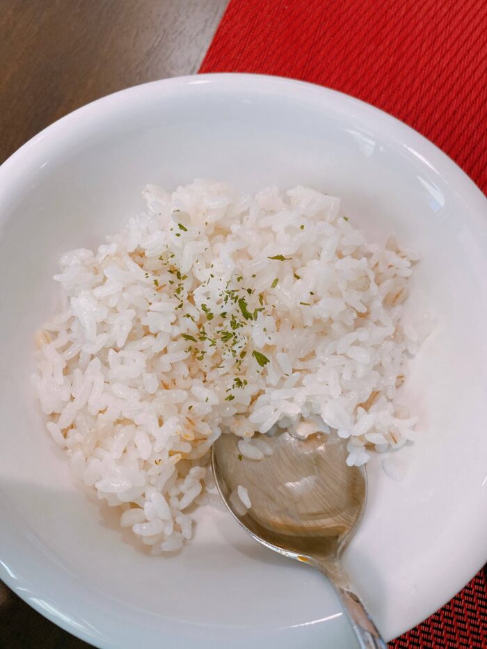 大和市鶴間「トトモズキッチン」海老だし薫るスープカレーごはん