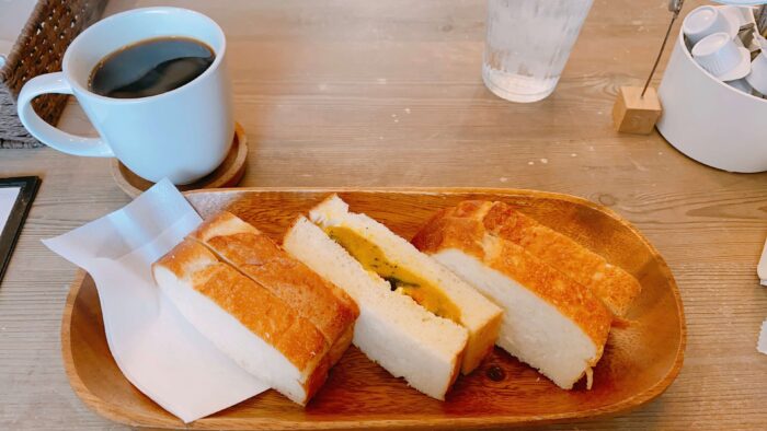 大和市西鶴間「ゆこカフェ」かぼちゃクリームチーズはちみつサンドアイキャッチ