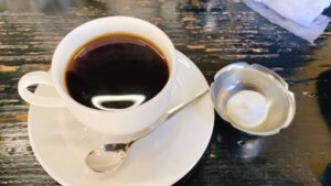 大和市中央「茶居珈」コーヒーとクリームアイキャッチ