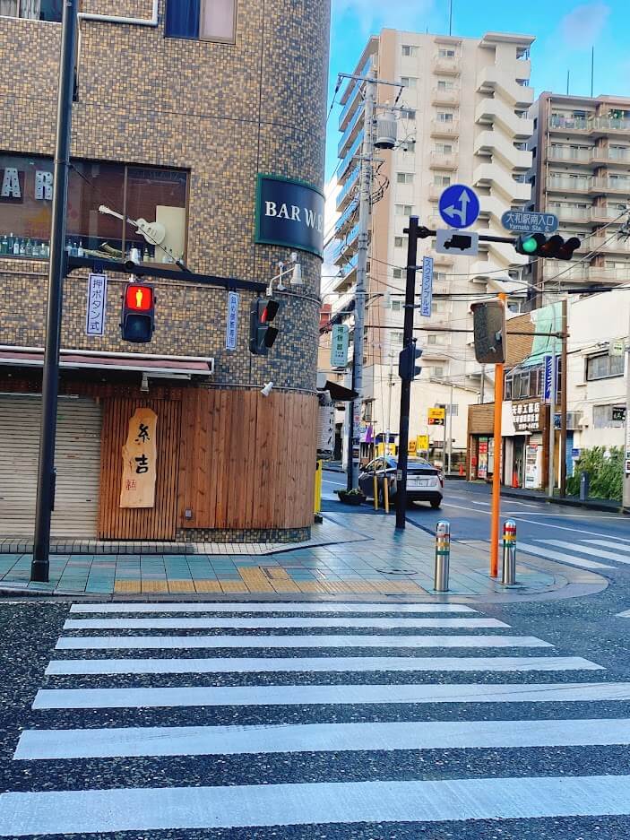 大和市中央「らぁめん糸吉」店舗前交差点