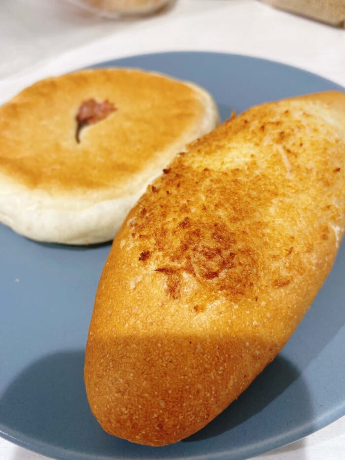 大和市鶴間「ヴェールyu」焼カレーパン、おやきあんパン