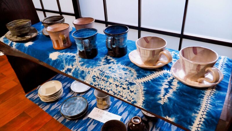 大和市南林間「うつわとカフェ栞」陶器コーナー15