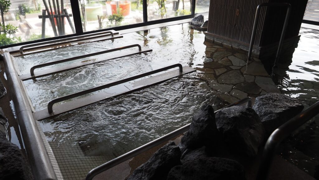 神奈川大和市「おふろの王様高座渋谷駅前店」